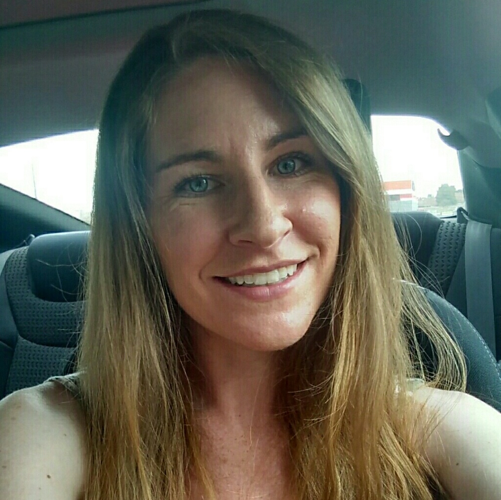 Meet your Posher, Caitlyn